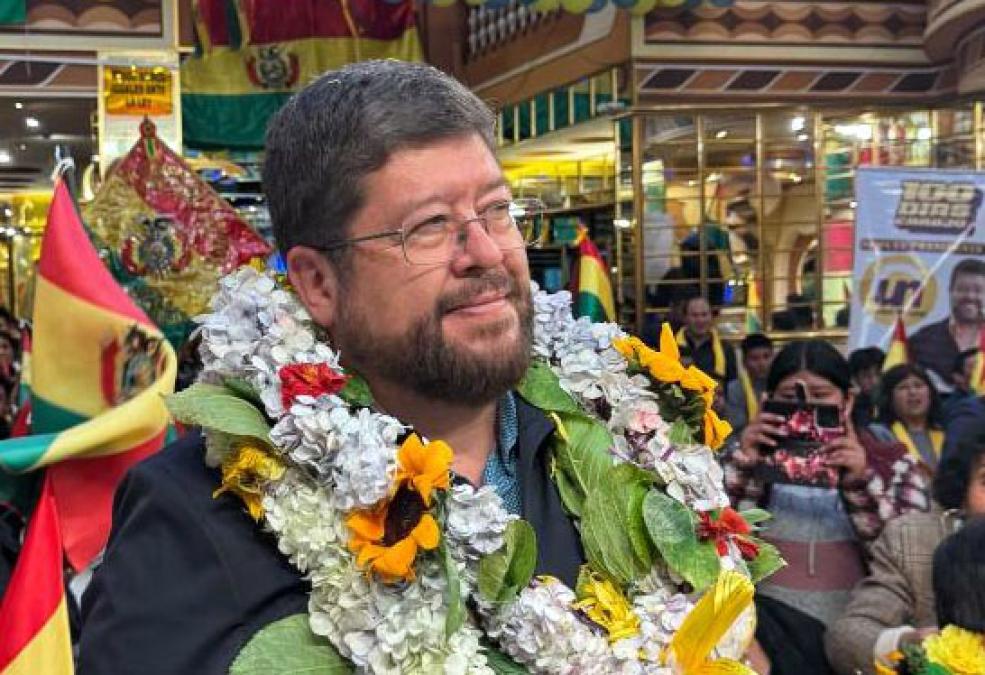 Ni estatismo ni neoliberalismo, Samuel habla de “emprendimiento popular”